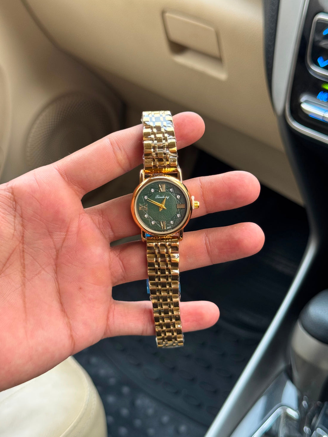 The Roman Evergreen Women Watch