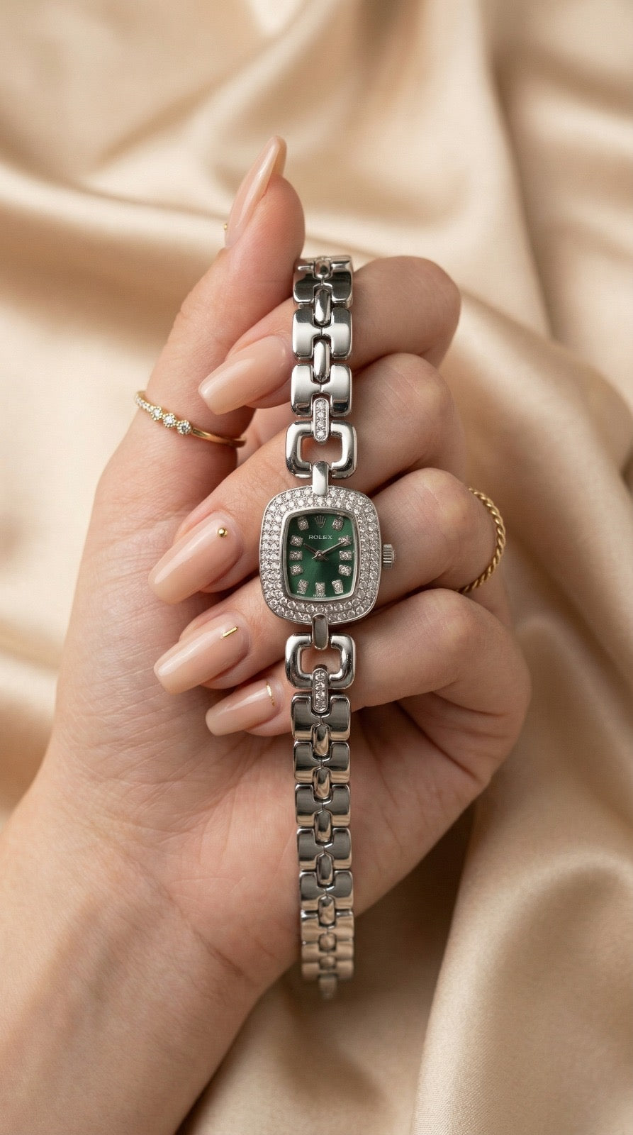 Rol-ex Opulence Silver Women Watch - Green Dial