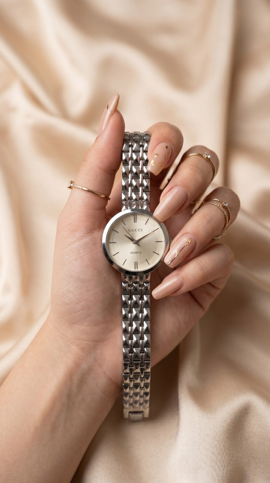 Gucci Prestige Quartz Silver Women Watch