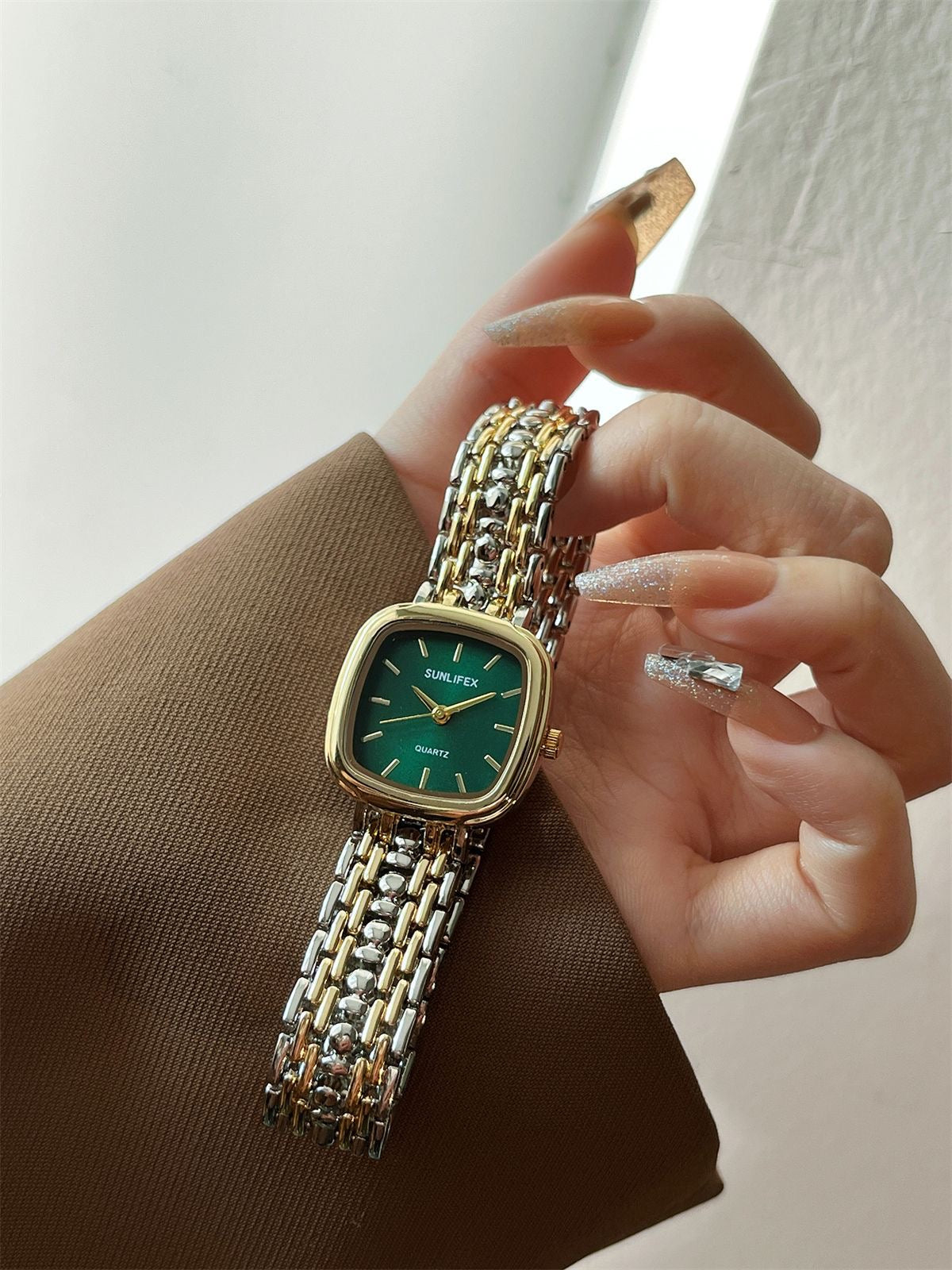 The Sunlifex Sparkle Women Watch - Green Dial