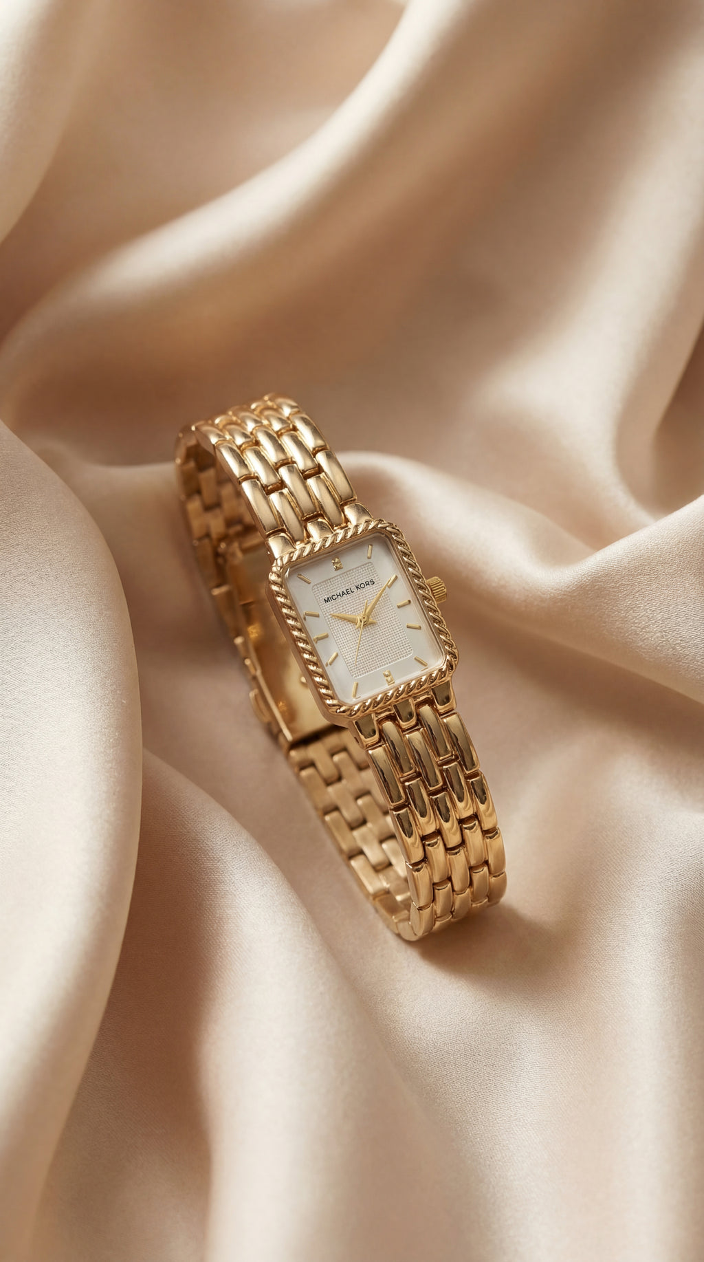 The Michael Kors Women Watch - White Dial