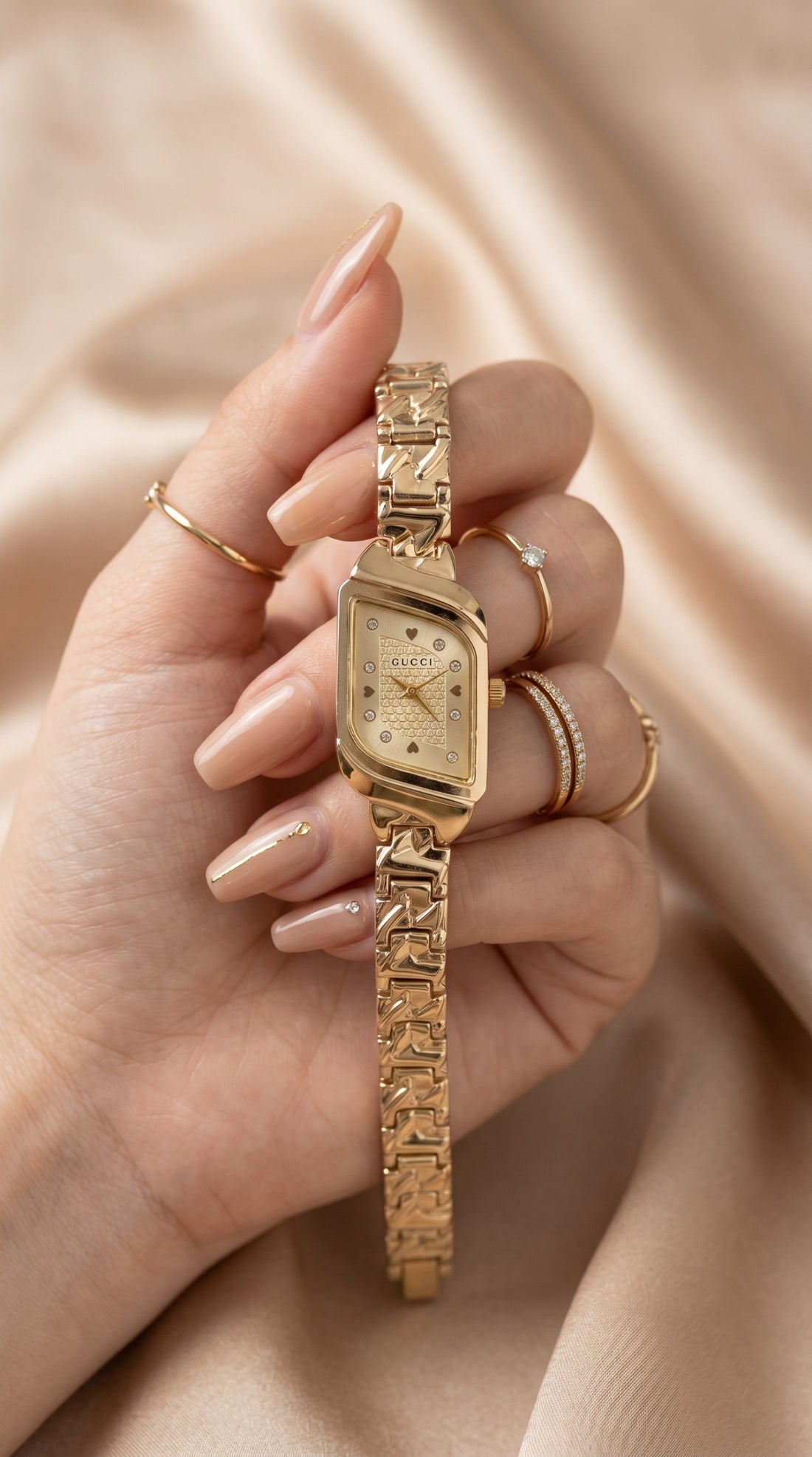Gucci Whispering Golden Women Watch