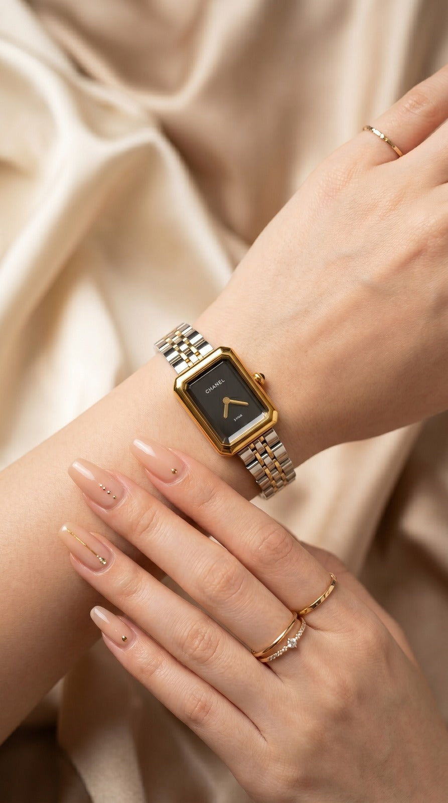 Chanel Iconic Women Watch - Black Dial