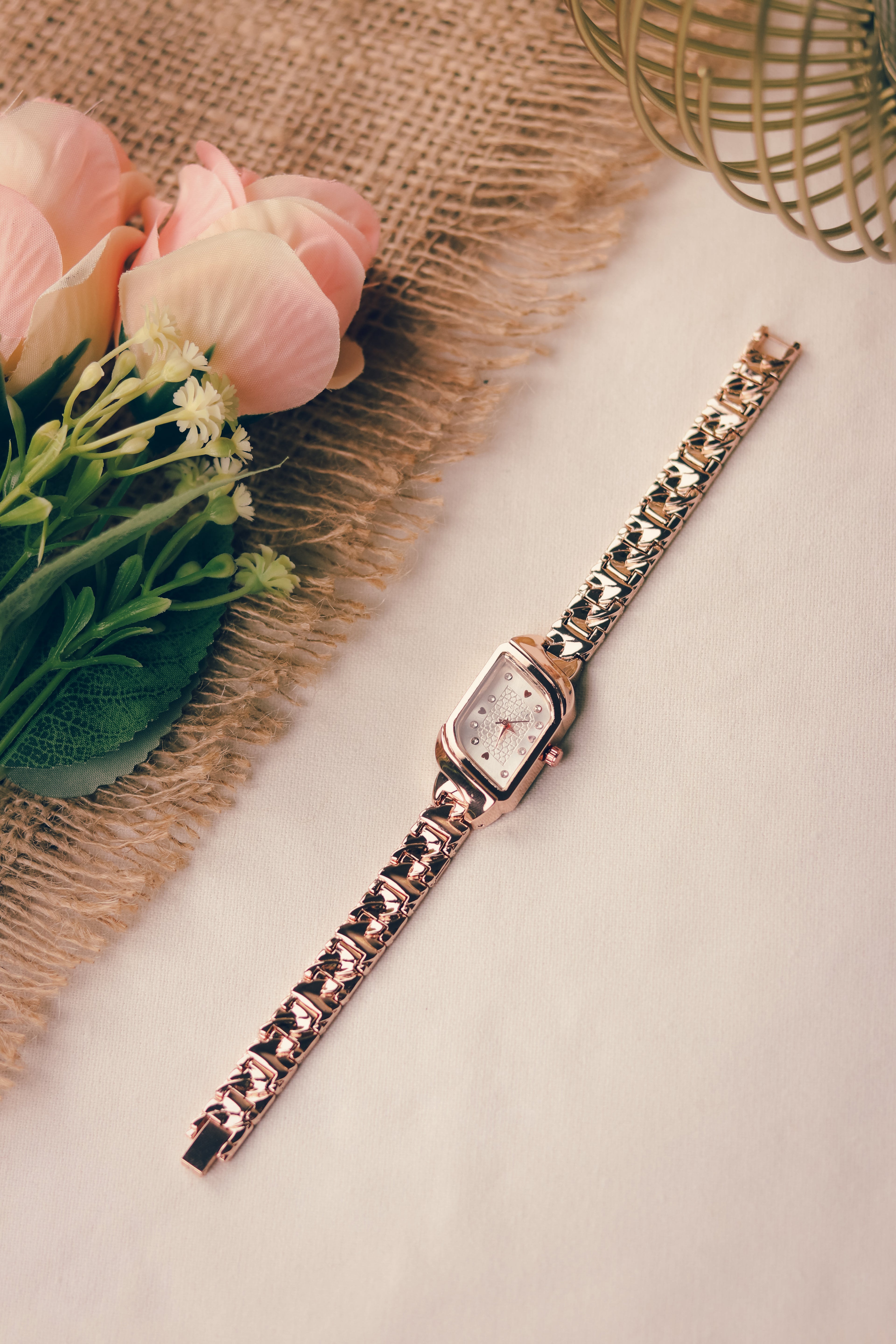 Gucci Whispering Rose Gold White Dial Women Watch