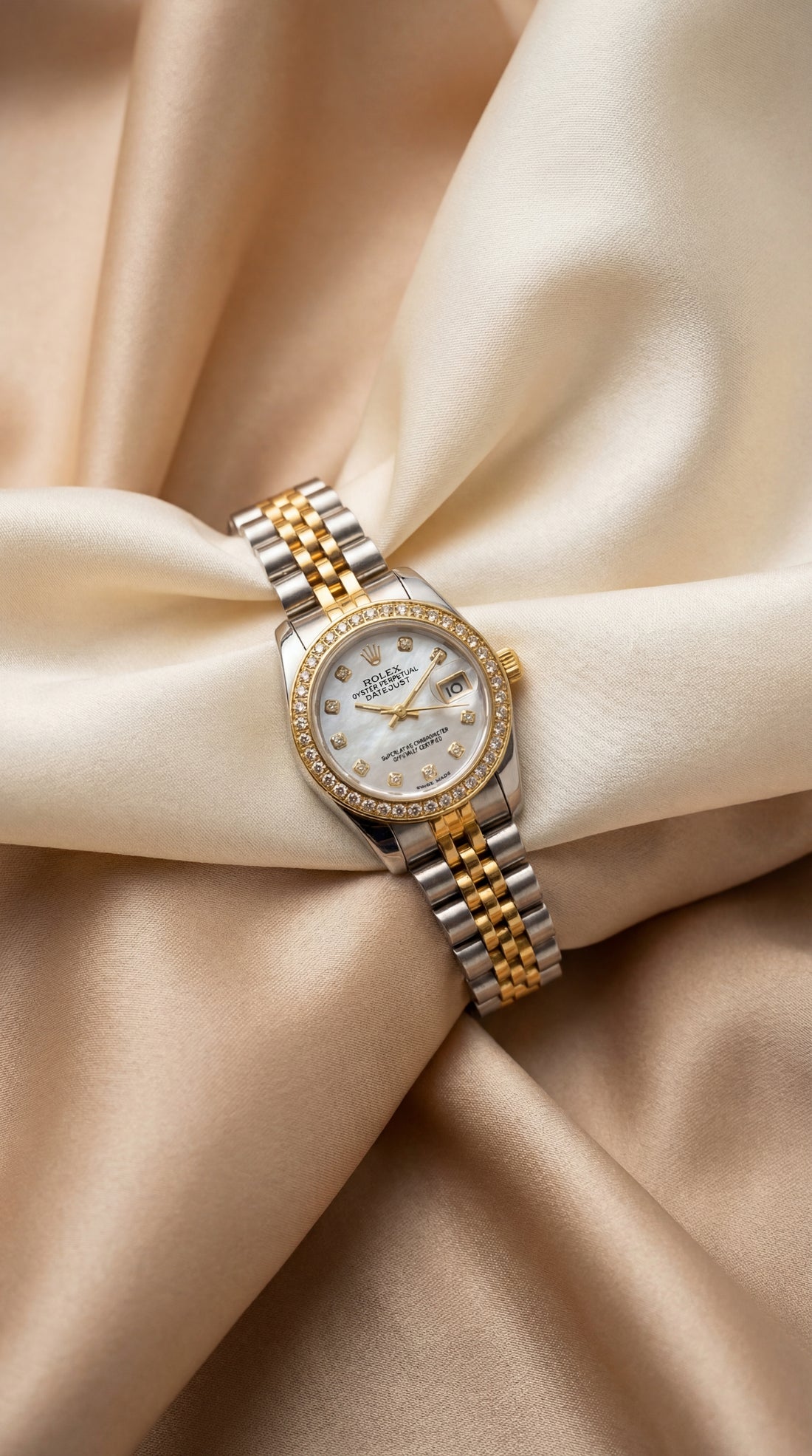 Rolex Date Oyster Silver Dial Women Watch - Two Tone