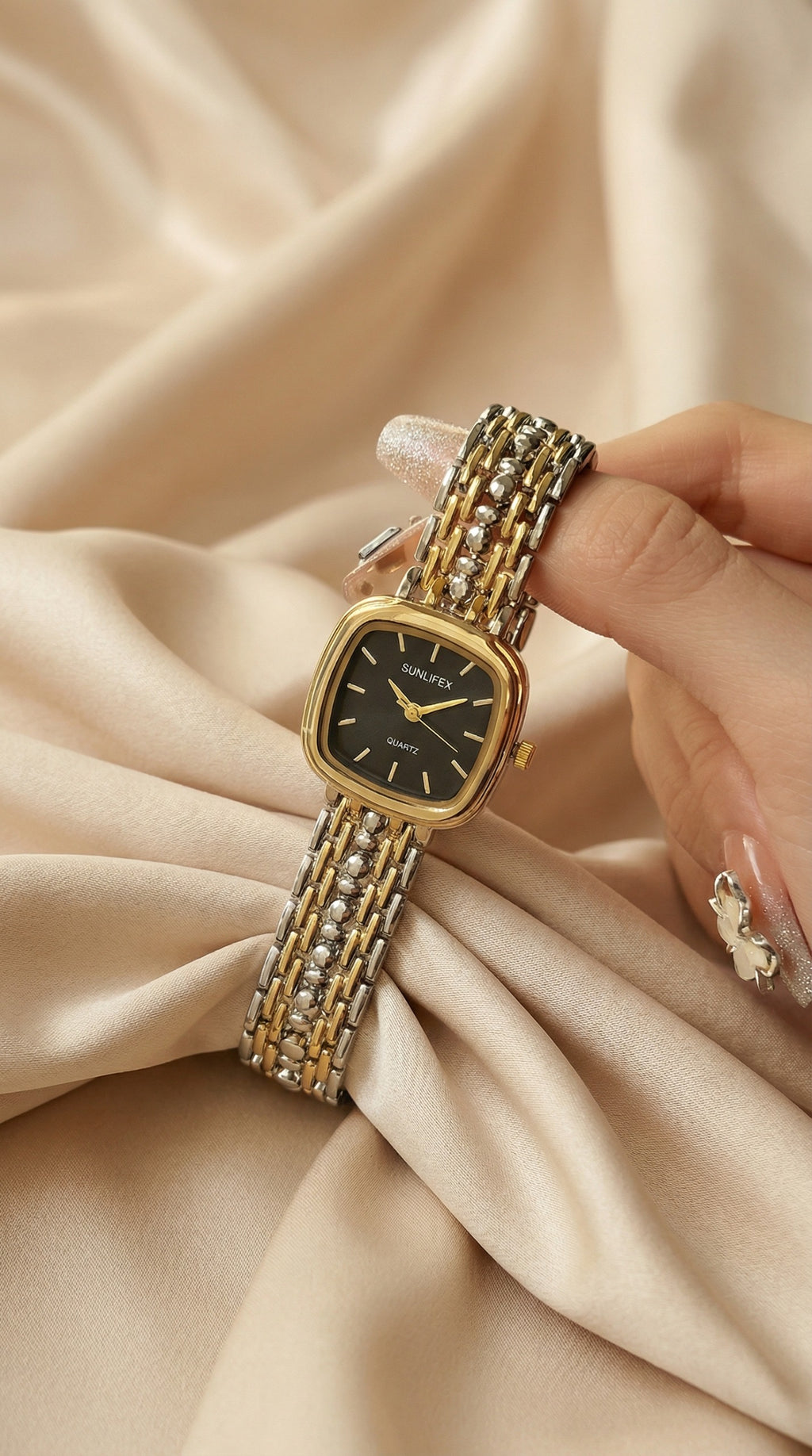 The Sunlifex Sparkle Women Watch - Black Dial